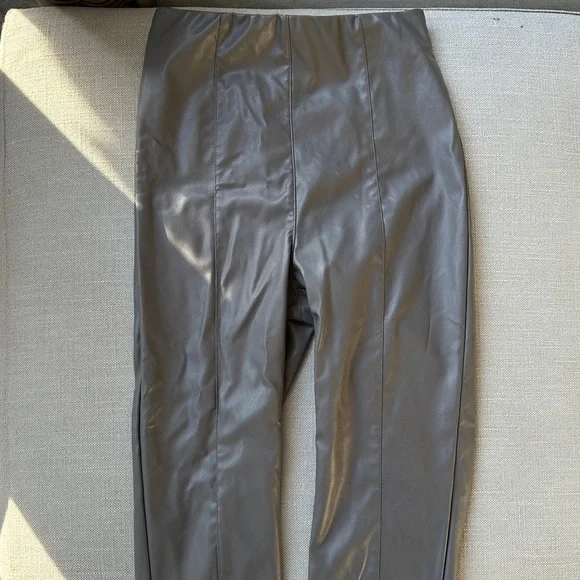 H&M NEW Gray Faux Leather High Waist Leggings XS - Picture 8 of 8